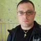 Viktor, 44